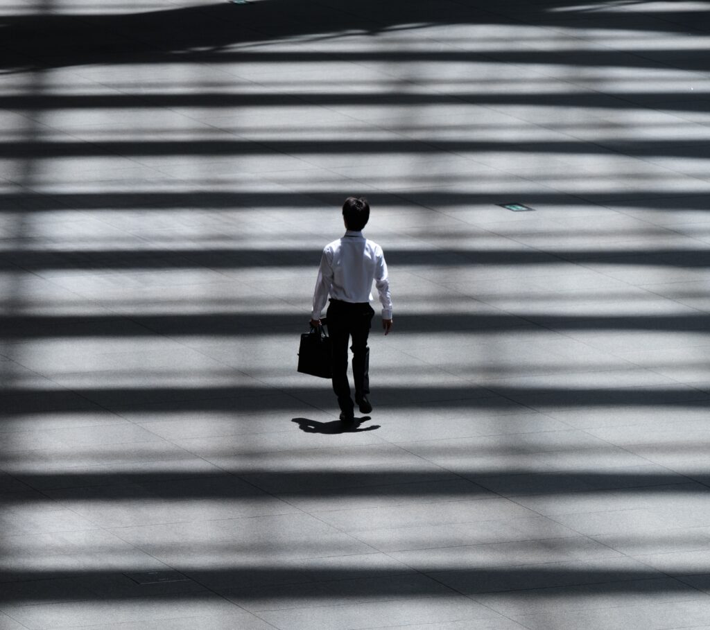 ryoji-iwata-sN3235md5BY-unsplash